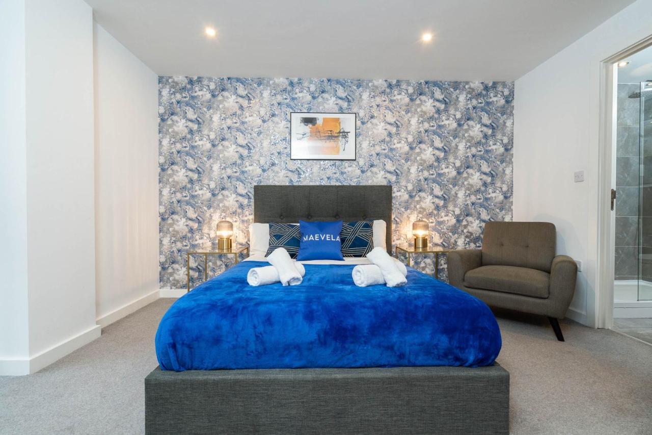 Maevela Apartments - Luxury Broad St Apartment - 2 Bed, 2 Bath - City Centre/Cube/Mailbox - With Underground Parking ✓- L Shape Sofa, Large 50 Inch Smart Tv With Free Netflix & Wifi Birmingham Exterior photo
